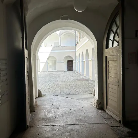 Schloss Lankowitz Мариа-Ланковиц