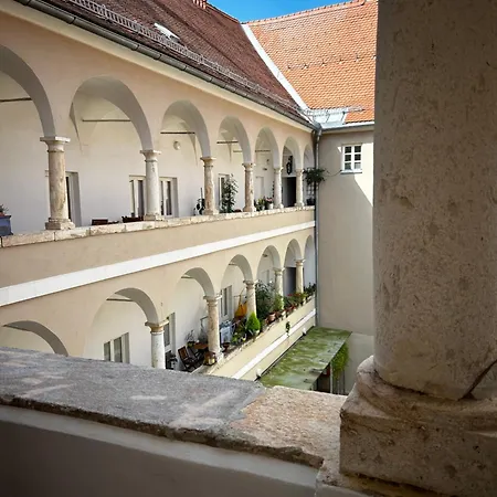 Schloss Lankowitz *