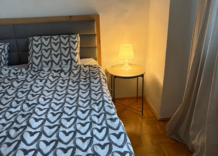 Schloss Lankowitz شقة